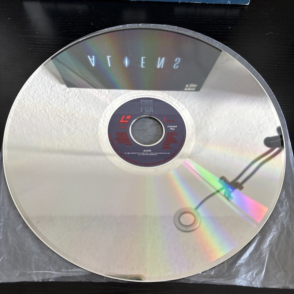Aliens (1986) LASERDISC (2-disc Set) CBS FOX VIDEO, Starring Sigourney Weaver - Picture 3 of 6